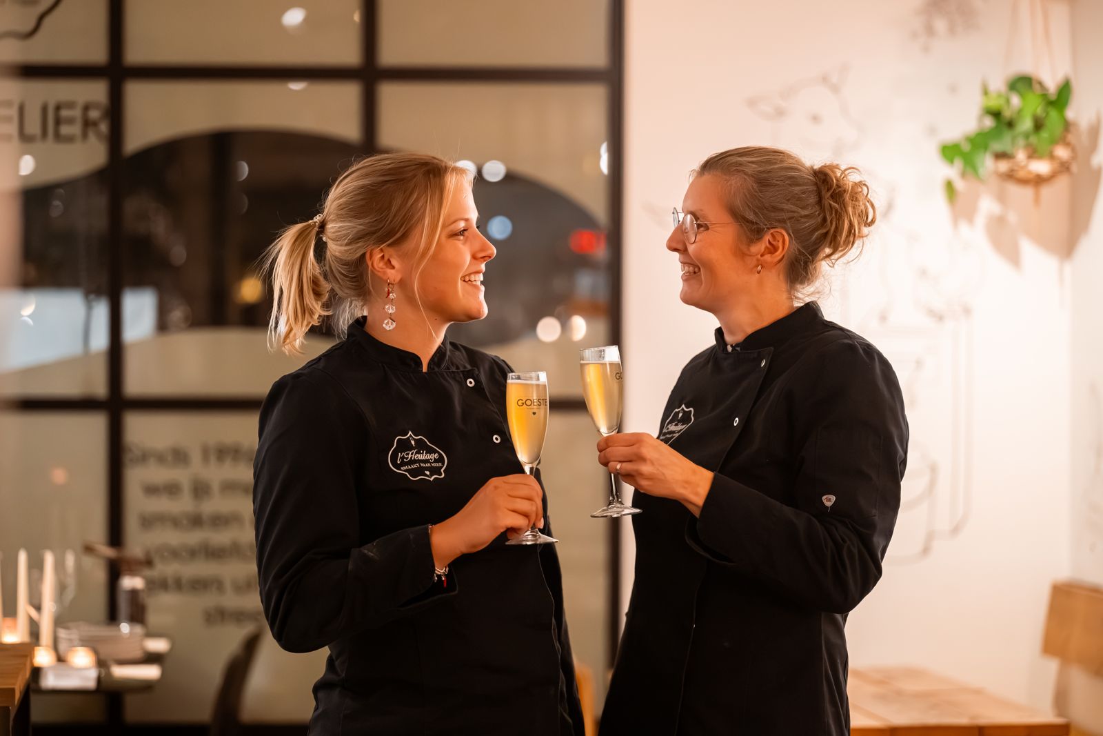 Camille en Gerlinde, de ijsmakers van l'Heritage bij Goeste